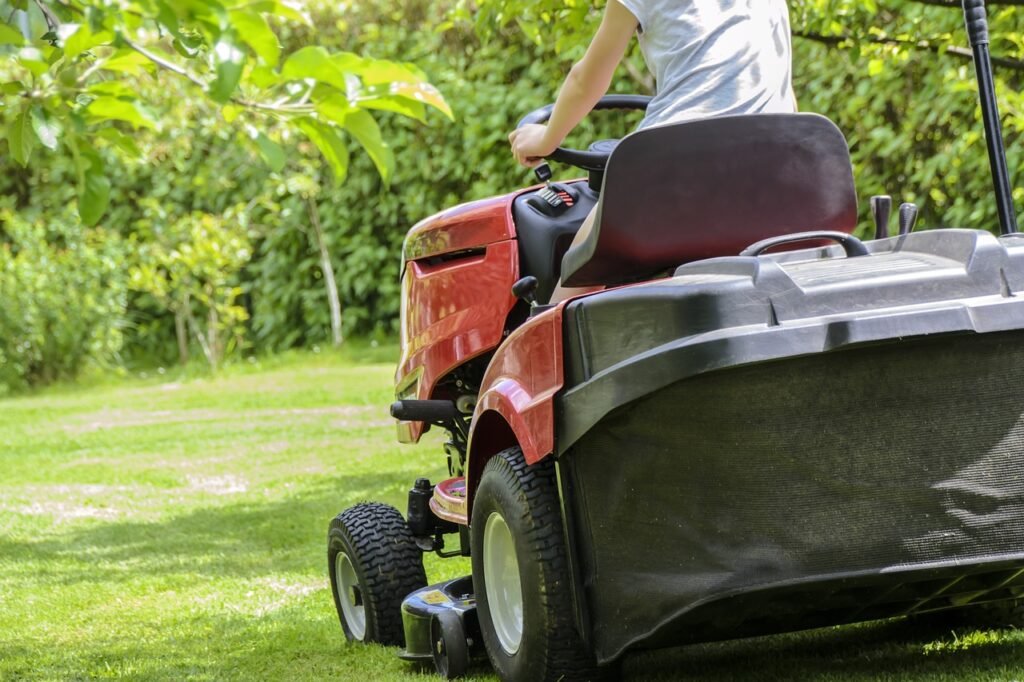 Can I Use An Electric Lawn Mower To Create Intricate Patterns On My Lawn?